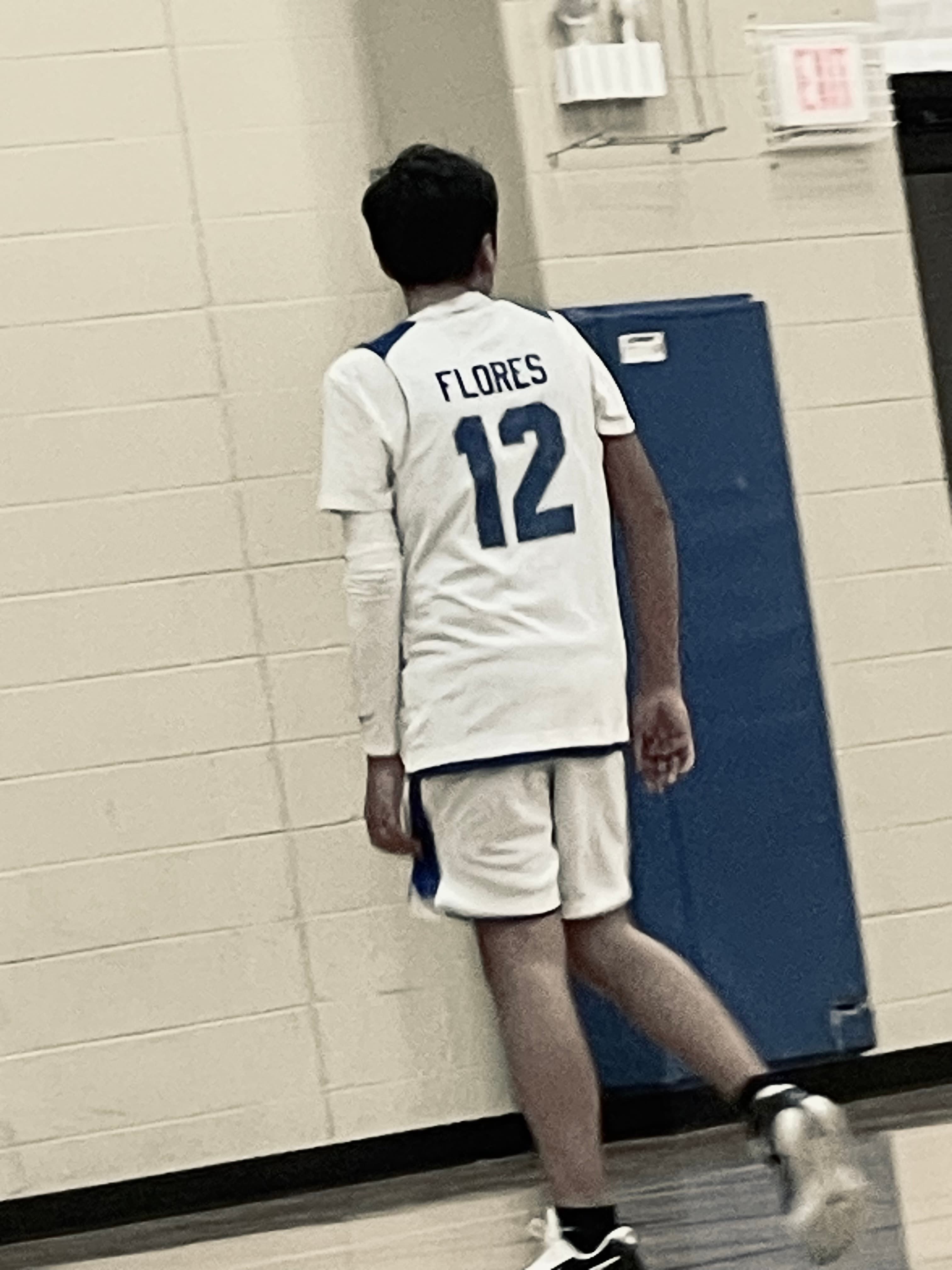 Dominick flores