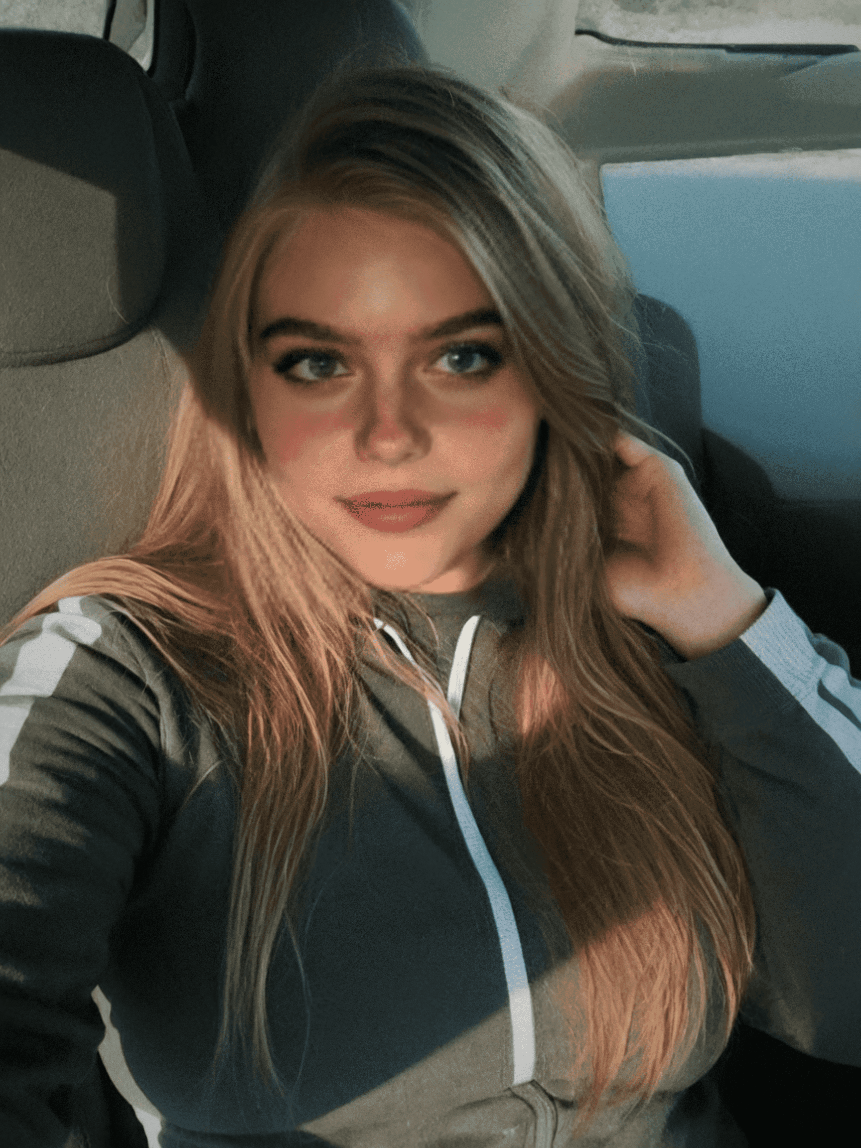 lylaxoshy