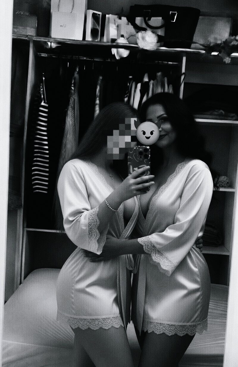 When both of us know each other's secrets... 😜🌚